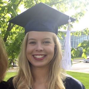 Meet your Posher, Andrea